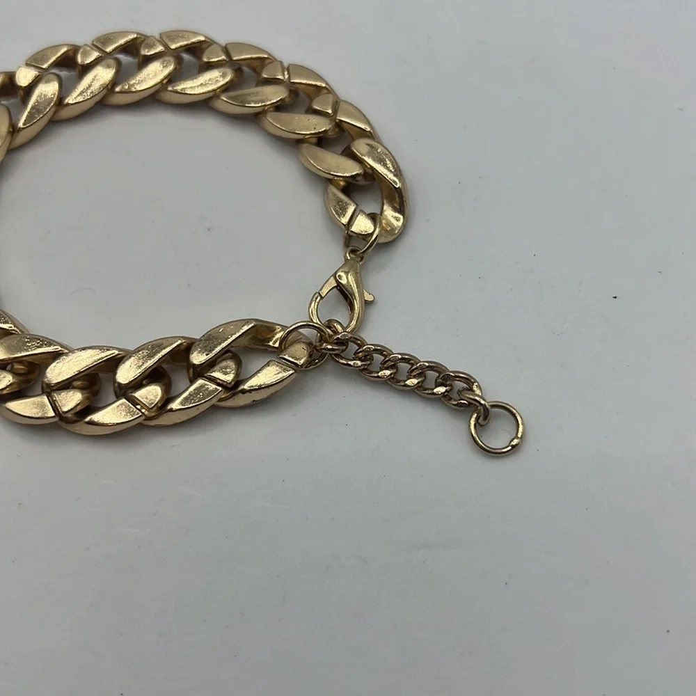 Men Cuban chain bracelet gold with rhinestones